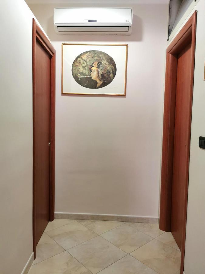 Loft Magna Grecia Reggio Calabria Centro Storico A 3 Minuti A Piedi Dal Mare Apartamento Exterior foto