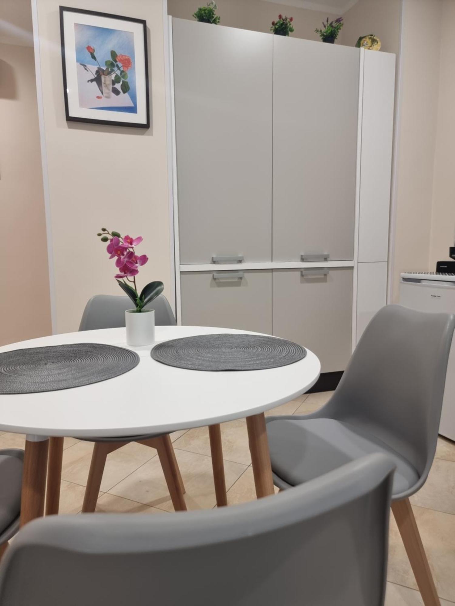 Loft Magna Grecia Reggio Calabria Centro Storico A 3 Minuti A Piedi Dal Mare Apartamento Exterior foto