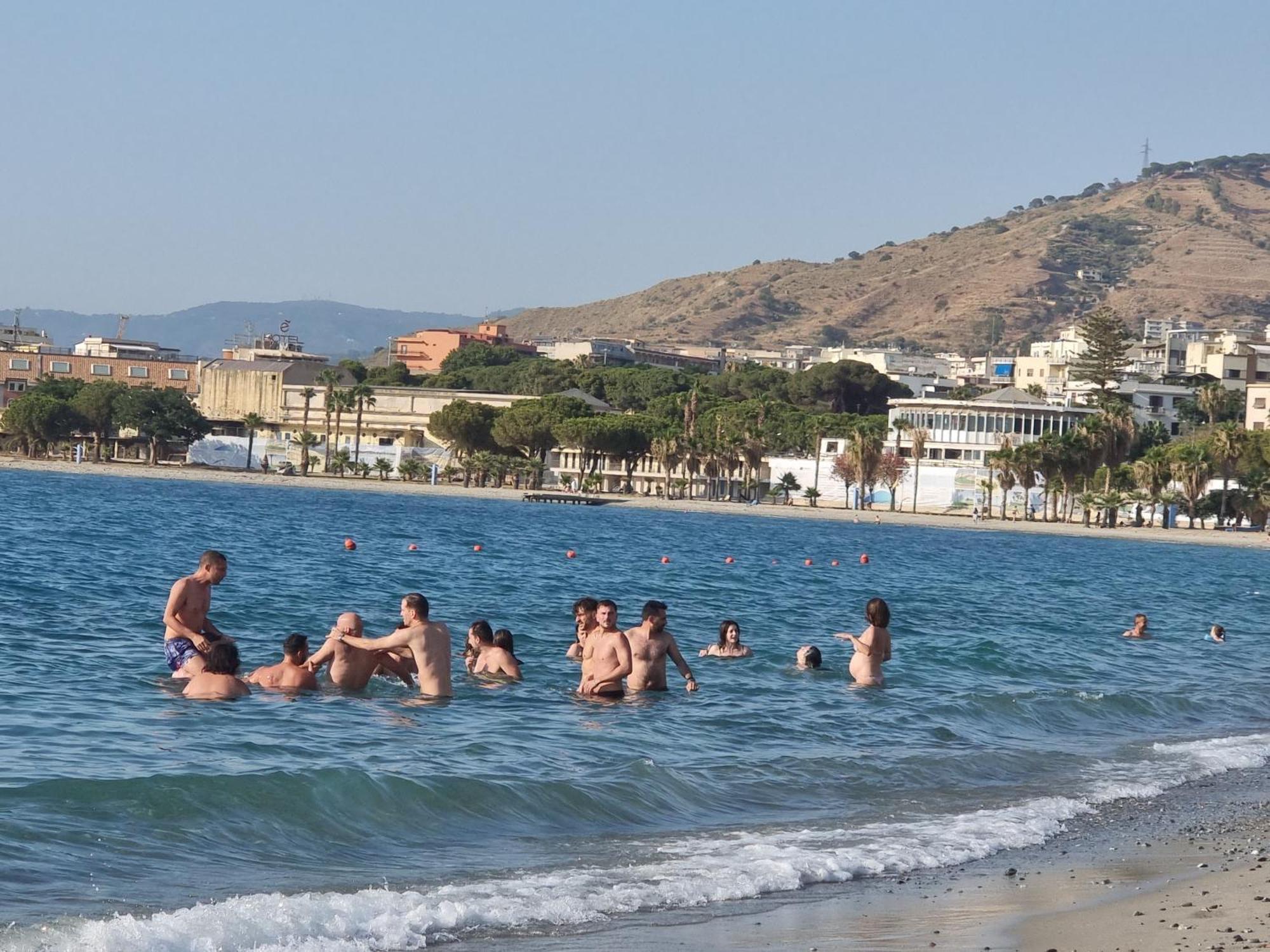 Loft Magna Grecia Reggio Calabria Centro Storico A 3 Minuti A Piedi Dal Mare Apartamento Exterior foto